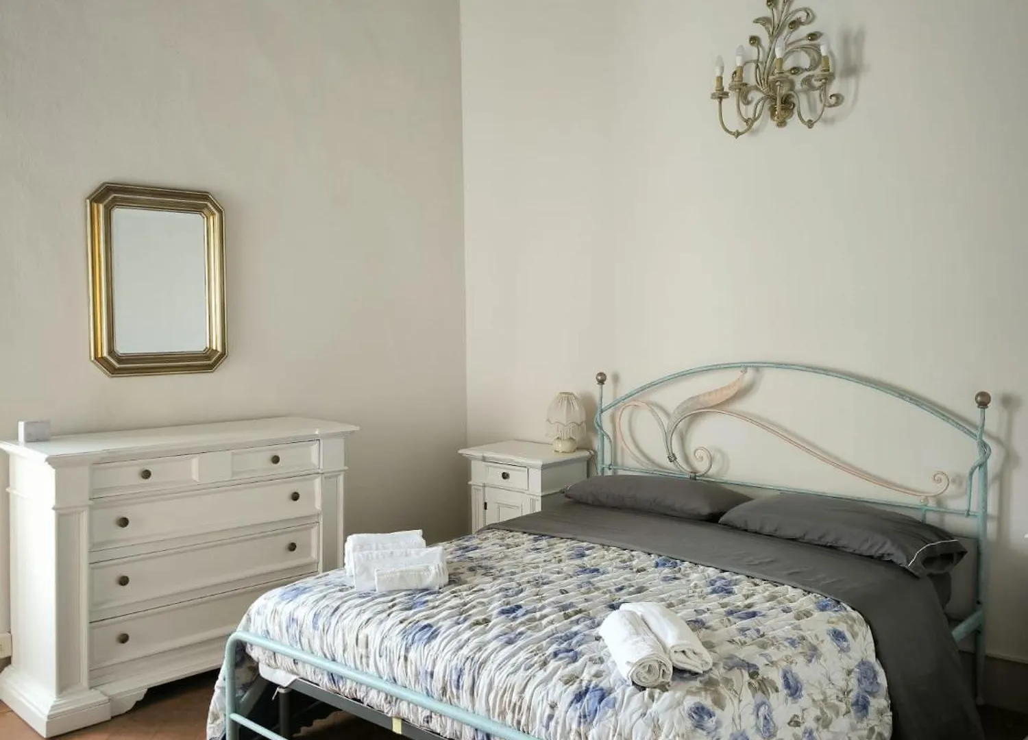 La Giulietta Daire Colle Val D'Elsa